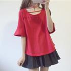Flared Elbow-sleeve T-shirt / Pleated Skirt
