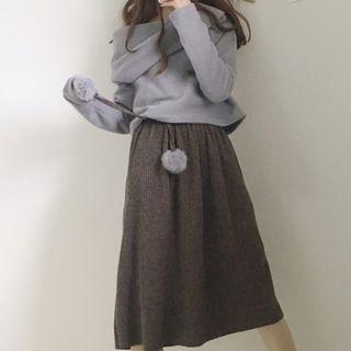 Off Shoulder Fleece Top / A-line Skirt