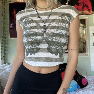 Short Sleeve Butterfly Print Striped Crop Top