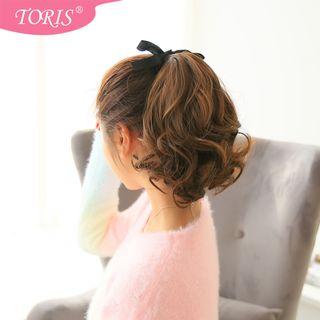 Short Ponytail - Wavy