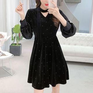 Rhinestone Long-sleeve A-line Velvet Cocktail Dress