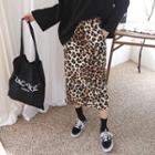 Zip-side Midi Skirt