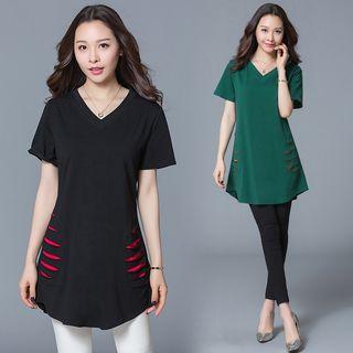 Short-sleeve V-neck Ripped Top