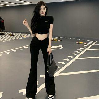 Short-sleeve Cropped T-shirt / Flared Pants
