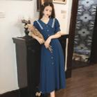 Short-sleeve Buttoned Lace Collar A-line Midi Dress