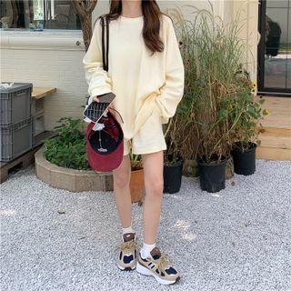 Set: Plain Oversized Tee & Plain Shorts