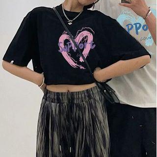 Set: Short-sleeve T-shirt + Heart Print Cropped T-shirt