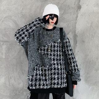 Houndstooth Paneled Sweater