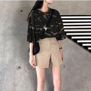 Short Sleeve Camouflage T-shirt/plain Shorts