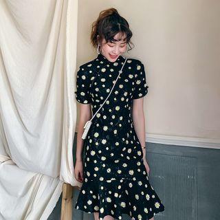 Floral Lace Short-sleeve Ruffle Hem Mini Qipao
