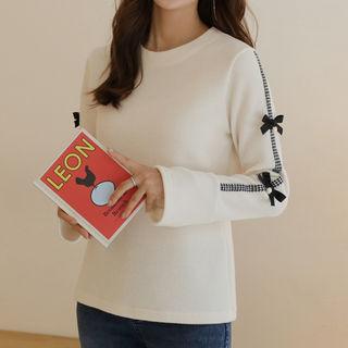 Bow-accent Contrast-trim Pullover