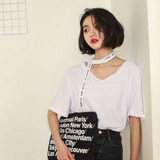 Elbow Sleeve T-shirt With Lettering Neck Tie