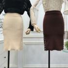 Faux-pearl Knit Skirt