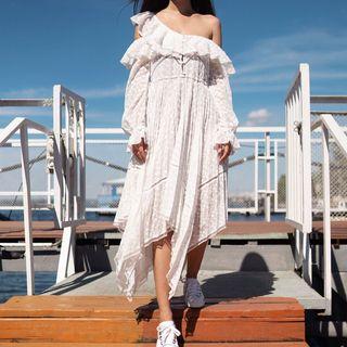 Asymmetric Cold-shoulder Midi A-line Dress