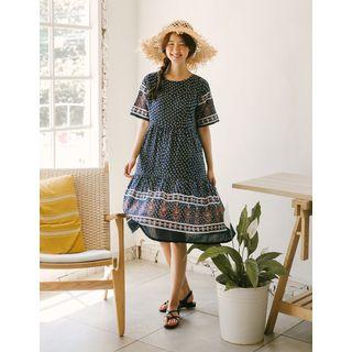 Short-sleeve Tiered Patterned Dress