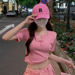 Short-sleeve Henley Crop T-shirt / Mid Waist Ombre Wide Leg Pants