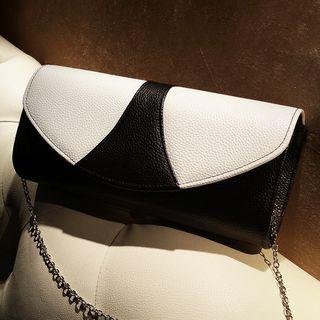 Color Block Clutch With Chain Strap