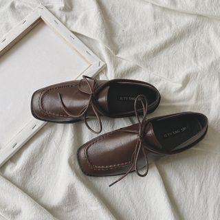 Square Toe Lace Up Shoes