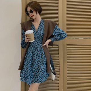 Padded-shoulder Floral Chiffon Mini Dress / Shawl