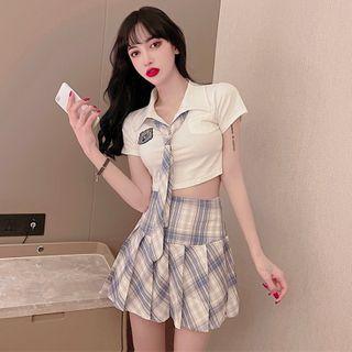 Short-sleeve Cropped T-shirt With Necktie / Plaid Mini A-line Skirt / Set