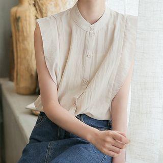 Plain Sleeveless Ruffled Buttoned Top