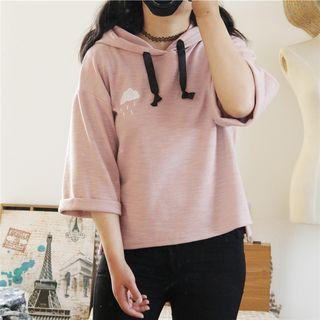 Cloud Embroidered Elbow-sleeve Hoodie