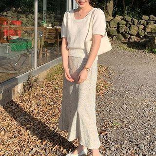 Short-sleeve Knit Top / Floral Print Midi A-line Skirt / Set
