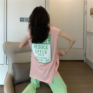 Sleeveless Letter T-shirt / Wide-leg Pants