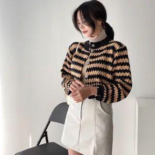 Patterned Cropped Cardigan Beige - One Size