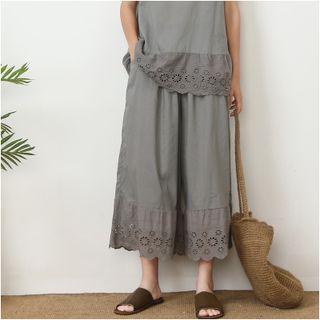Cropped Lace Trim Pants