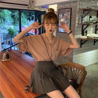 Elbow-sleeve Shirt / Pleated Skirt