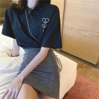 Print Loose-fit Short-sleeve T-shirt / Glittered Slim-fit Skirt