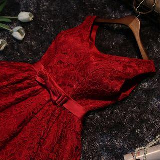 Lace Sleeveless A-line Evening Dress