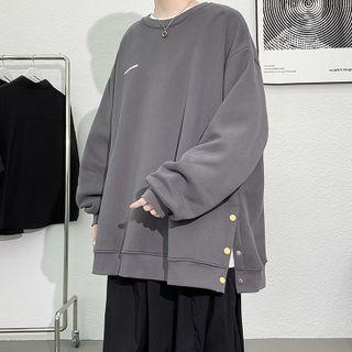 Button Slit Sweatshirt