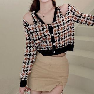 Set: Sleeveless Houndstooth Knit Top + Cardigan
