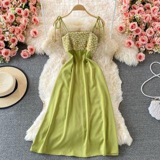 Spaghetti Strap Floral Detail Midi Dress