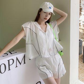 Plain Cropped Camisole / Set : Short Sleeve Contrast Line Jacket + Contrast Line Shorts