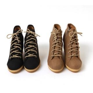 Perforated Lace-up Wedges