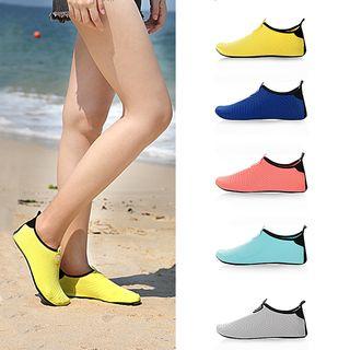 Plain Water Shoes
