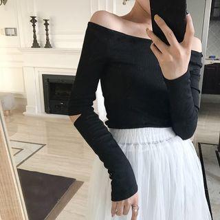 Plain Off-shoulder Slim-fit Cutout Sleeve T-shirt