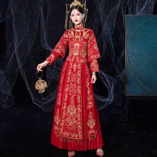 Set: Embroidered Chinese Wedding Cheongsam
