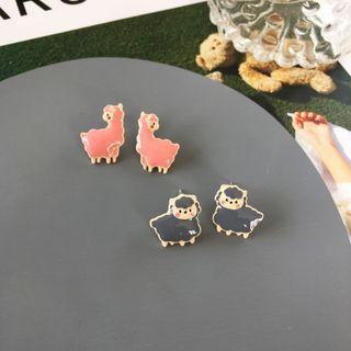 Sheep Glaze Alloy Earring