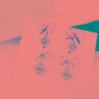 Caged Rhinestone Bow Drop Earring
