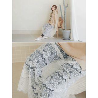 Spaghetti-strap Long Lace Dress