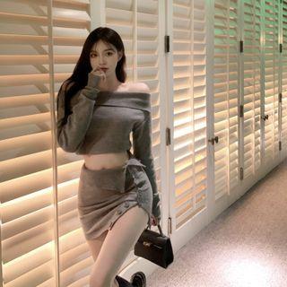Off-shoulder Knit Top / Asymmetrical Pencil Skirt