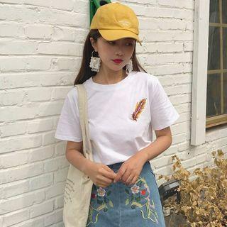 Loose-fit Embroidered Short-sleeve Top