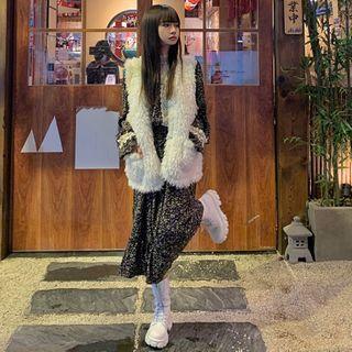 Long-sleeve Floral Dress / Top / Fluffy Vest
