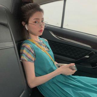 Short-sleeve Plaid Top / Maxi Pinafore Dress