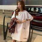 3/4-sleeve Oversize Ripped T-shirt