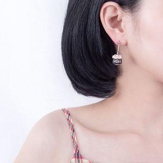 Lucky Cat Earring